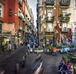 היפה והמלוכלכת