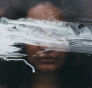 הכר את האחר