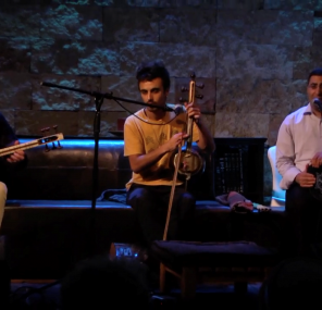 שלושה ניגונים