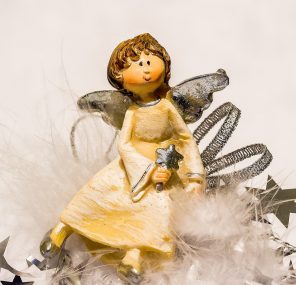 לברוא מציאות במעשים