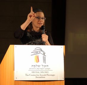 סודם של הפרטים הקטנים