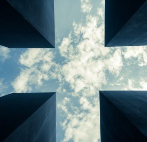 כשגם הגלות נחרבת לנו