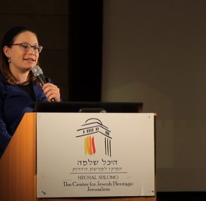 הלא לכל שיריך