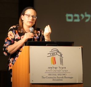 איש אשר רוח בו